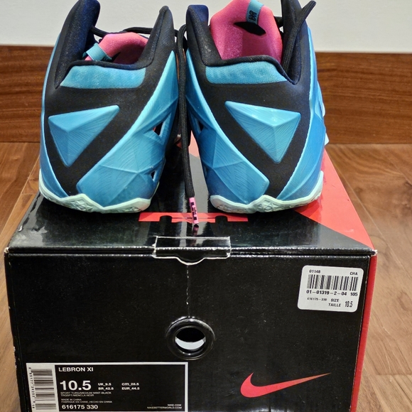 Nike LeBron XI 11 men's size 10.5 - Picture 4 of 4